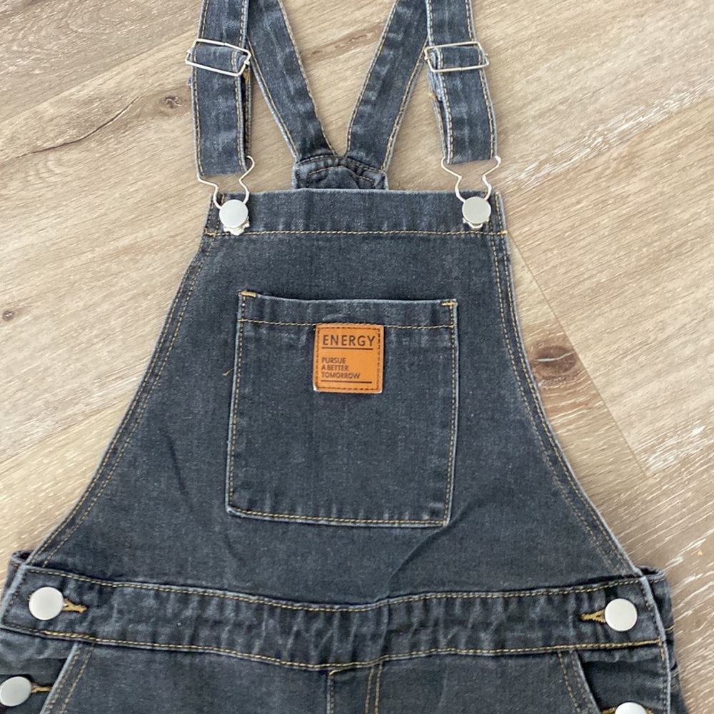 Shein girls size 11 -12 black overalls . Never worn - Picture 2 of 5